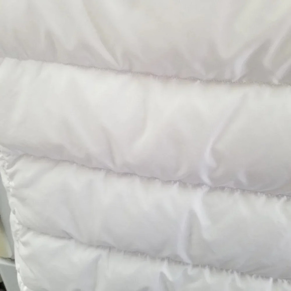 THE North Face White Goose Down Puffer Vest Nuptse M - Picture 11 of 15